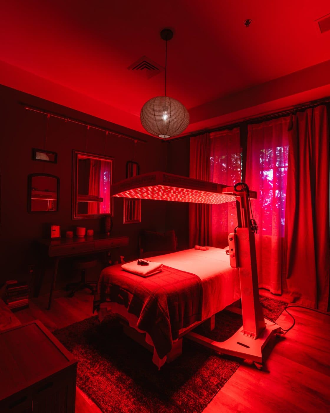Feybl red light therapy panel